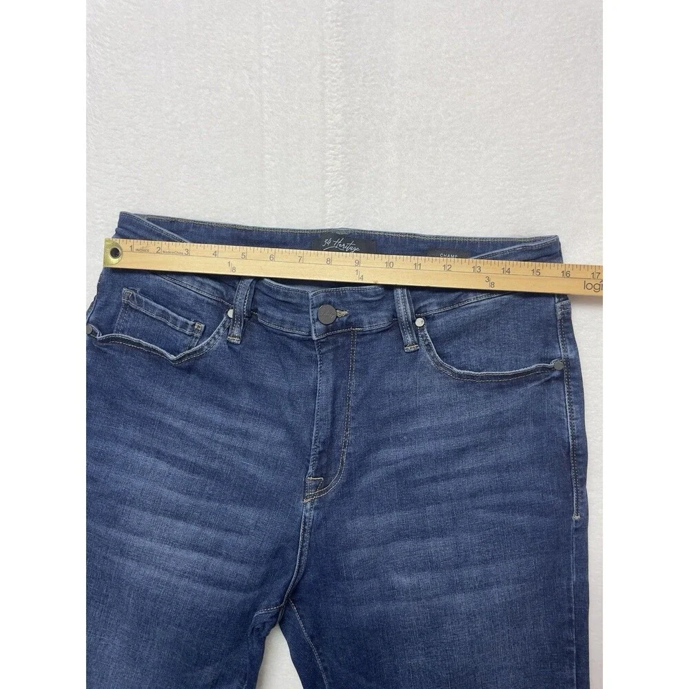 34 Heritage Champ Athletic Fit Men's Size 35x32 Stretch Blue Jeans